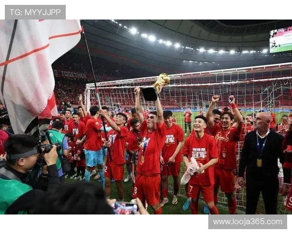 体育竞技巅峰对决各路英雄汇聚激情赛事全程回顾与精彩瞬间解析 体育竞技巅峰对决各路英雄汇聚激情赛事全程回顾与精彩瞬间解析