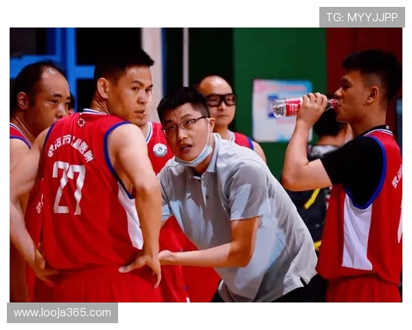 武汉篮球队的转型之路：从传统到现代的全面革新探索