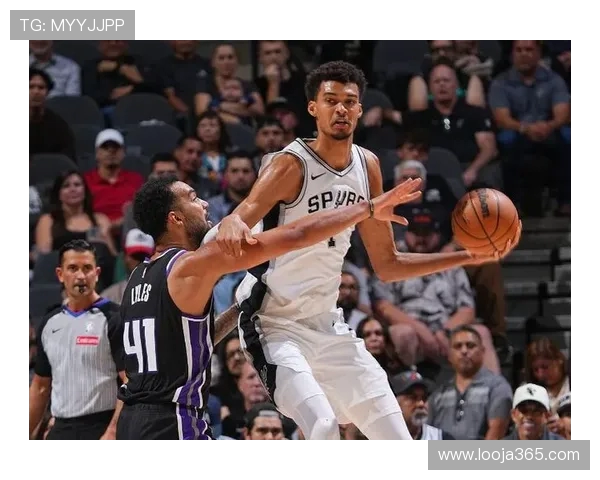 9798赛季马刺与公牛的巅峰对决回顾与分析